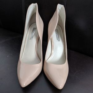 Nude heels wore twice
